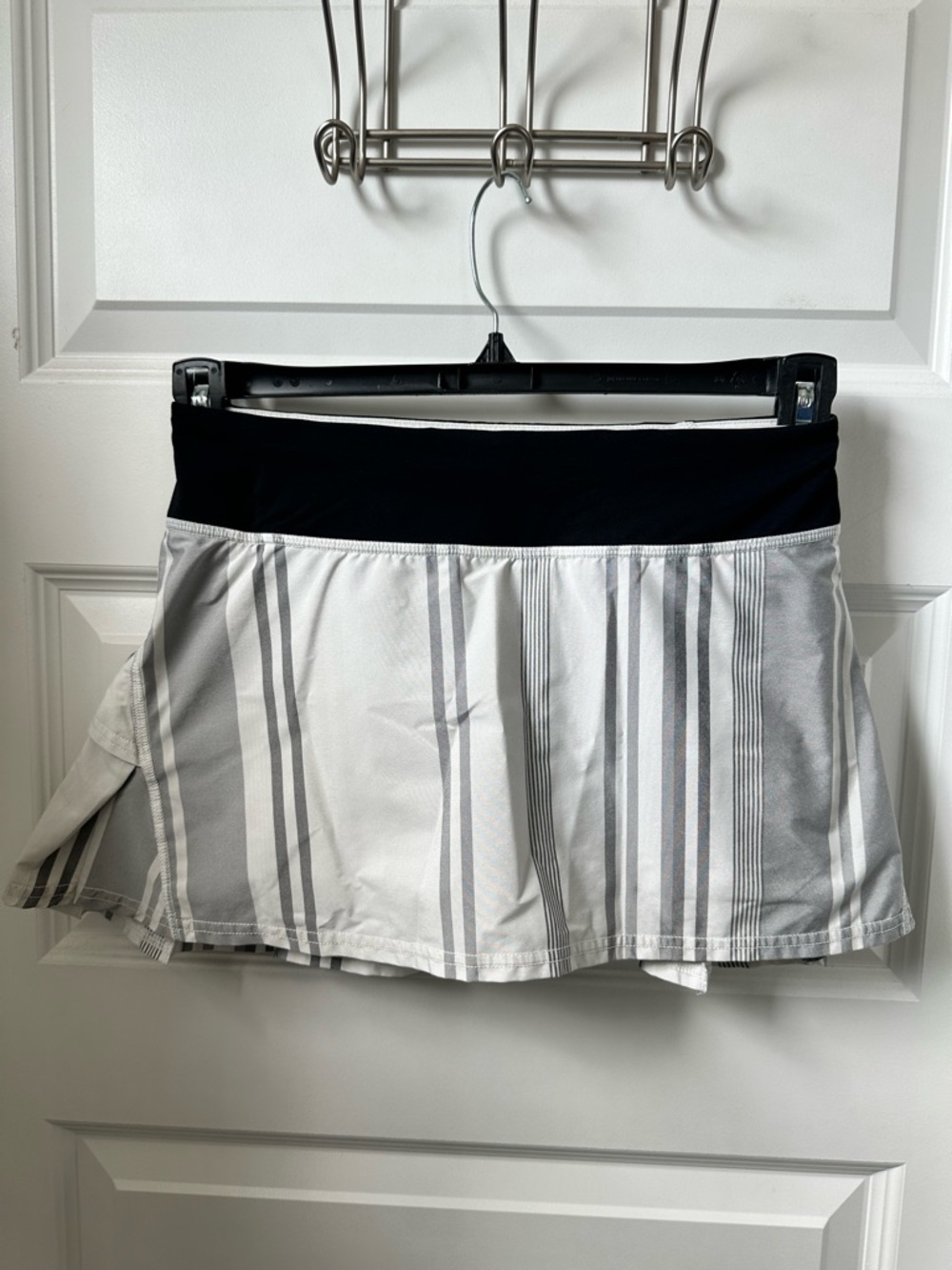 lululemon athletica White and Black Striped Athletic Skirt